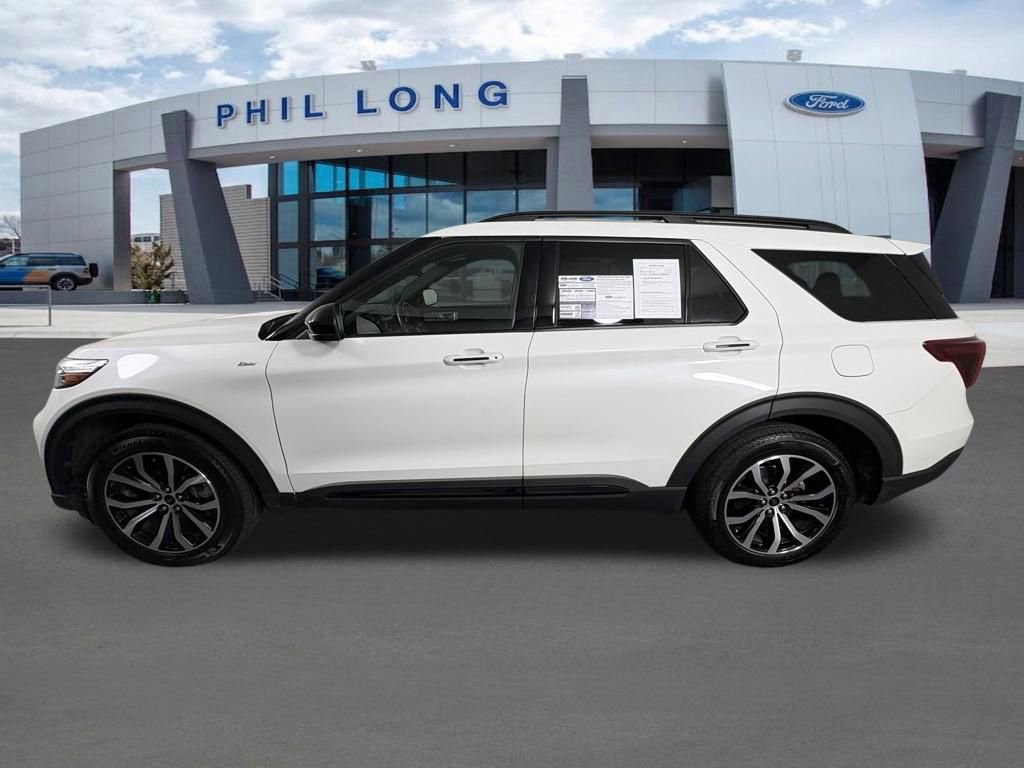 Certified 2023 Ford Explorer ST-Line w/ Class IV Trailer Tow Package image 4