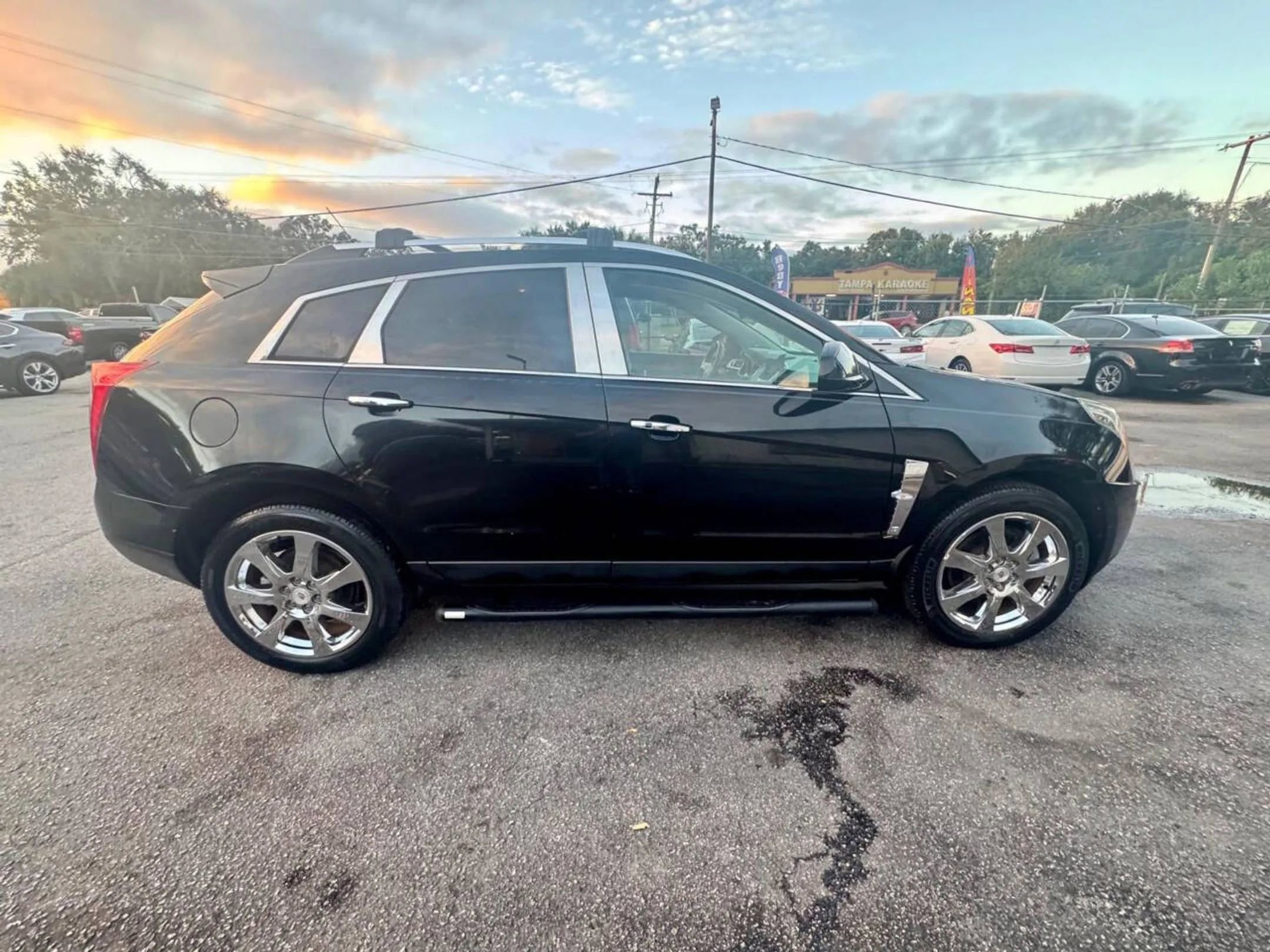 Used 2010 Cadillac SRX Premium w/ LPO, Protection Package image 14