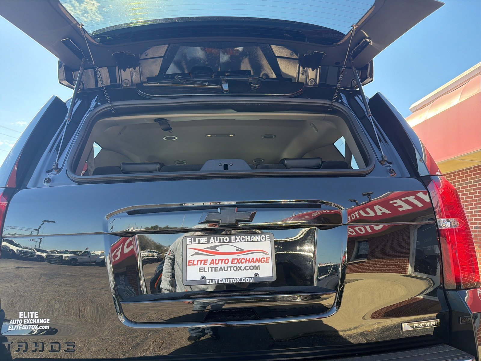 Used 2018 Chevrolet Tahoe Premier image 30