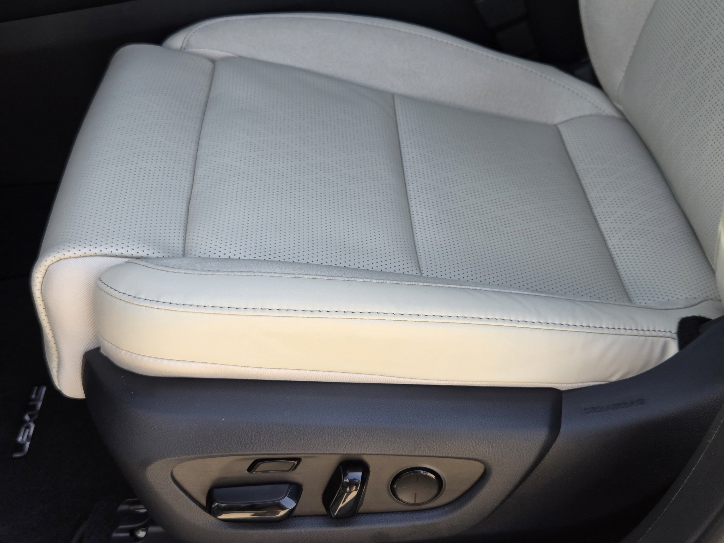 New 2026 Lexus RX 350 FWD w/ Convenience Package image 12