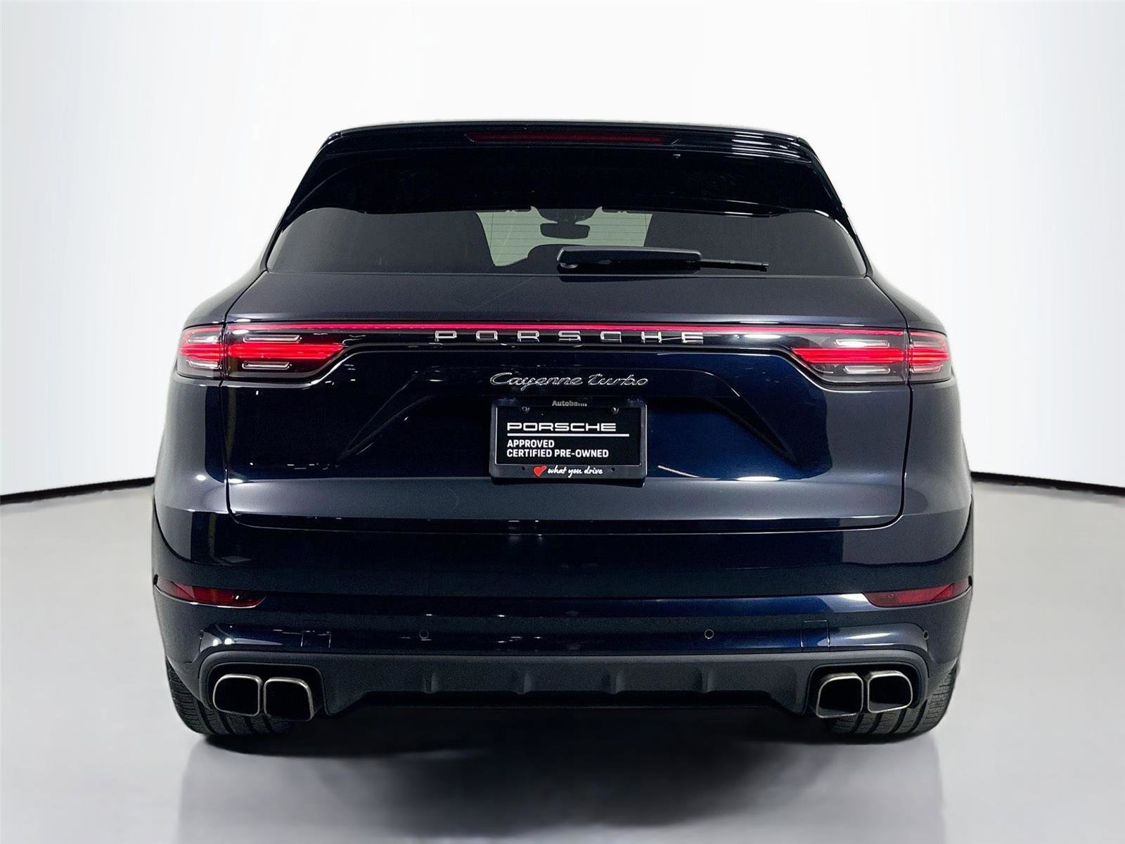 Certified 2022 Porsche Cayenne Turbo AWD/4WD image 6
