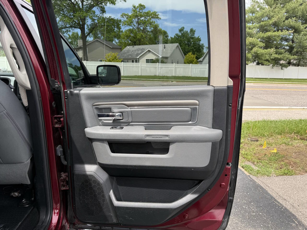 Used 2017 RAM 1500 Big Horn AWD/4WD image 11