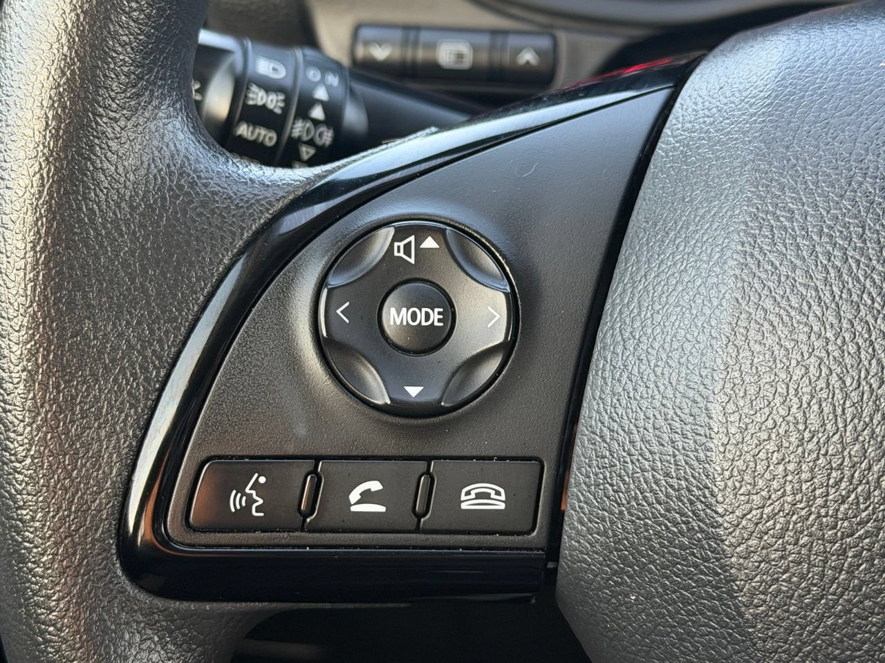 Used 2023 Mitsubishi Eclipse Cross LE AWD/4WD image 14