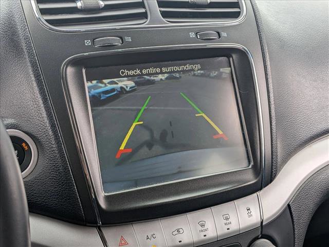 Used 2017 Dodge Journey SXT image 19