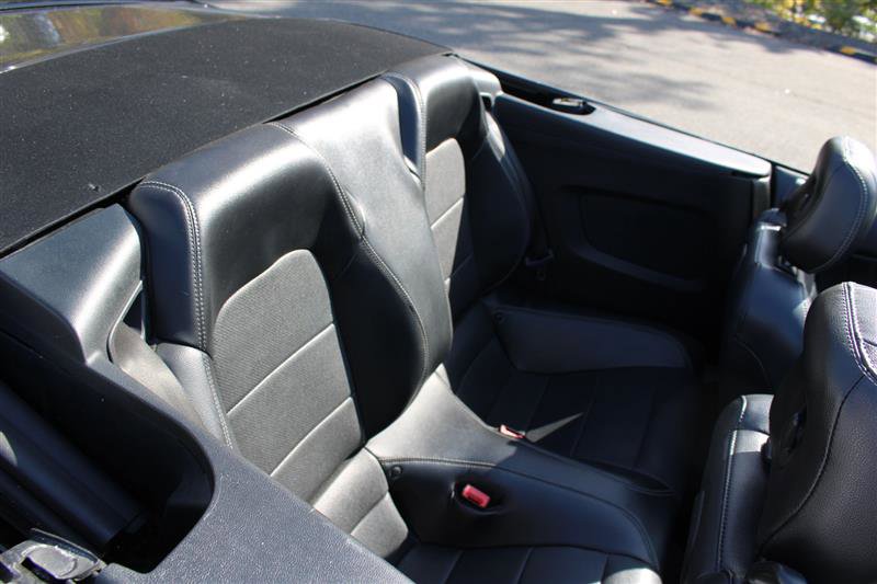 Used 2020 Ford Mustang Premium w/ Black Accent Package RWD image 14