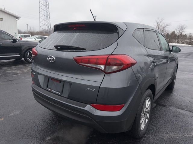 Used 2018 Hyundai Tucson SE image 8