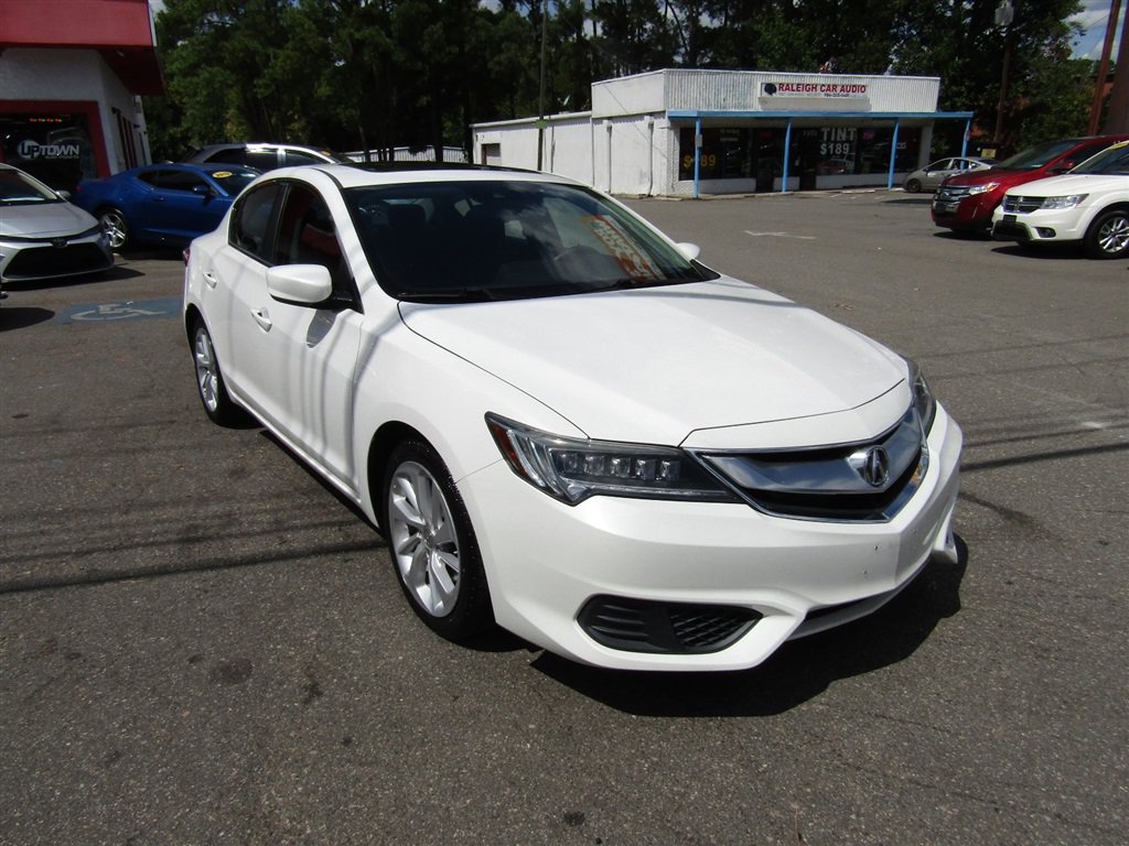Used 2018 Acura ILX w/ Premium Package FWD image 9