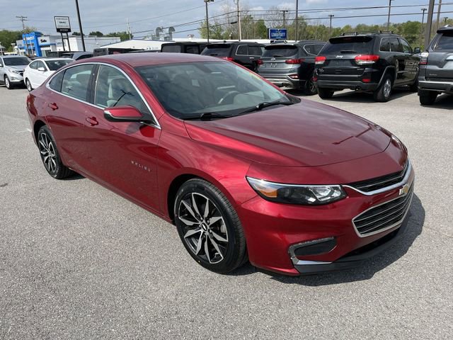 Used 2017 Chevrolet Malibu LT FWD image 11