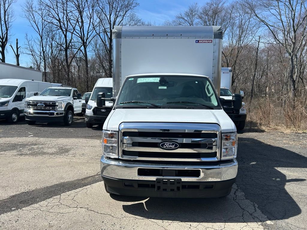 New 2027 Ford E-350 and Econoline 350 Super Duty w/ Driver's Safety Package image 2