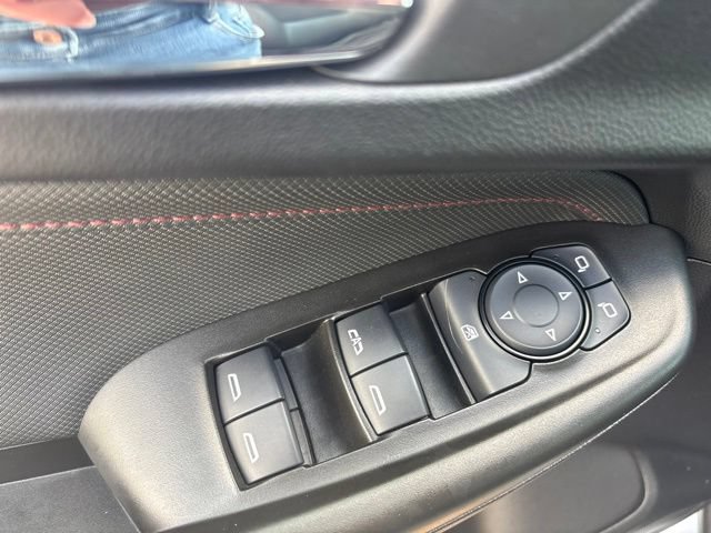 Used 2023 Chevrolet TrailBlazer RS w/ Convenience Package AWD/4WD image 10