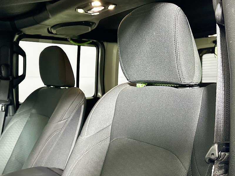 Used 2020 Jeep Wrangler Unlimited Sport image 19