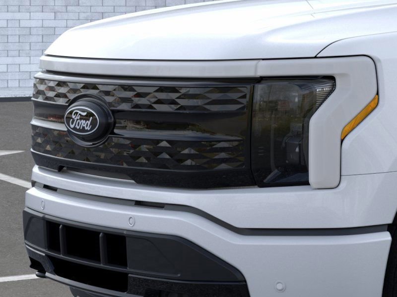 New 2025 Ford F150 Lightning Platinum image 17