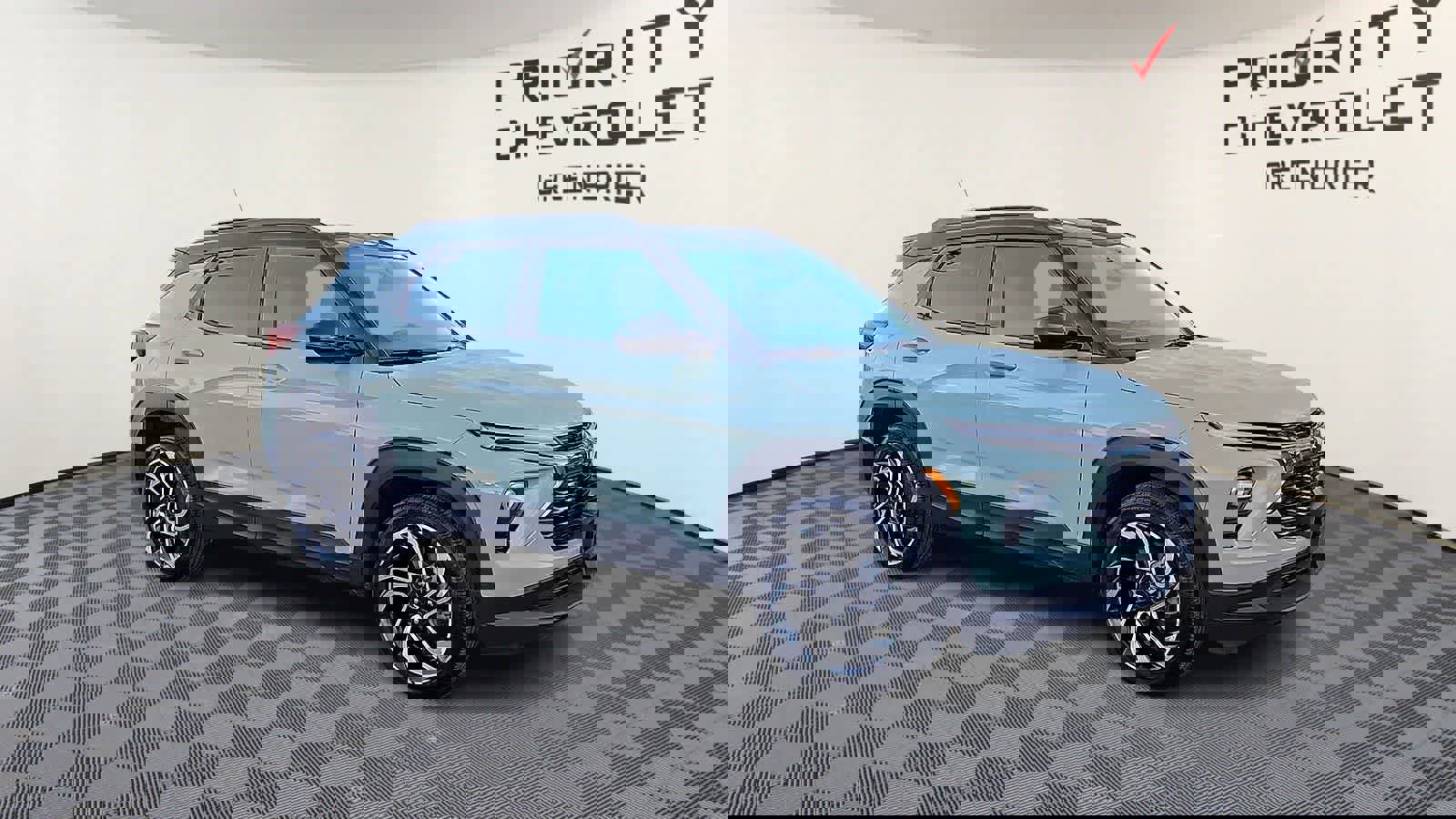 Used 2024 Chevrolet TrailBlazer RS w/ Driver Confidence Package image 2