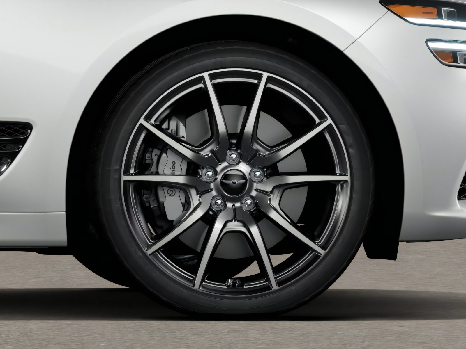 New 2026 Genesis G70 2.5T RWD image 8