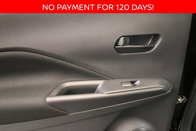 New 2025 Nissan Kicks Play S image 23