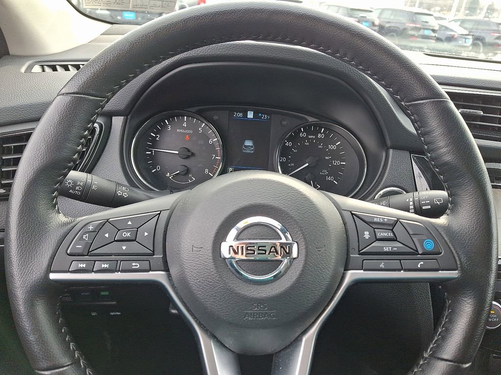 Used 2022 Nissan Rogue Sport SL w/ Premium Package image 21