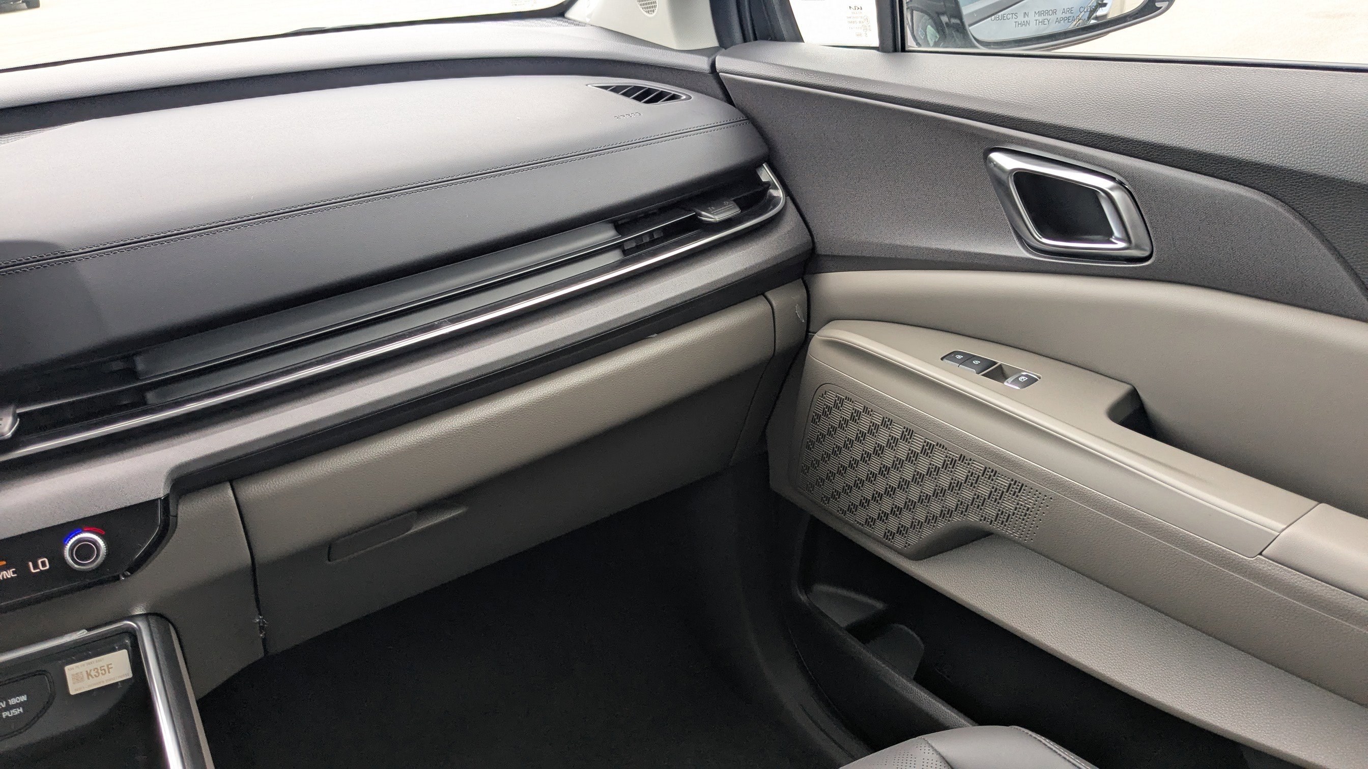 New 2026 Kia Carnival SX image 20