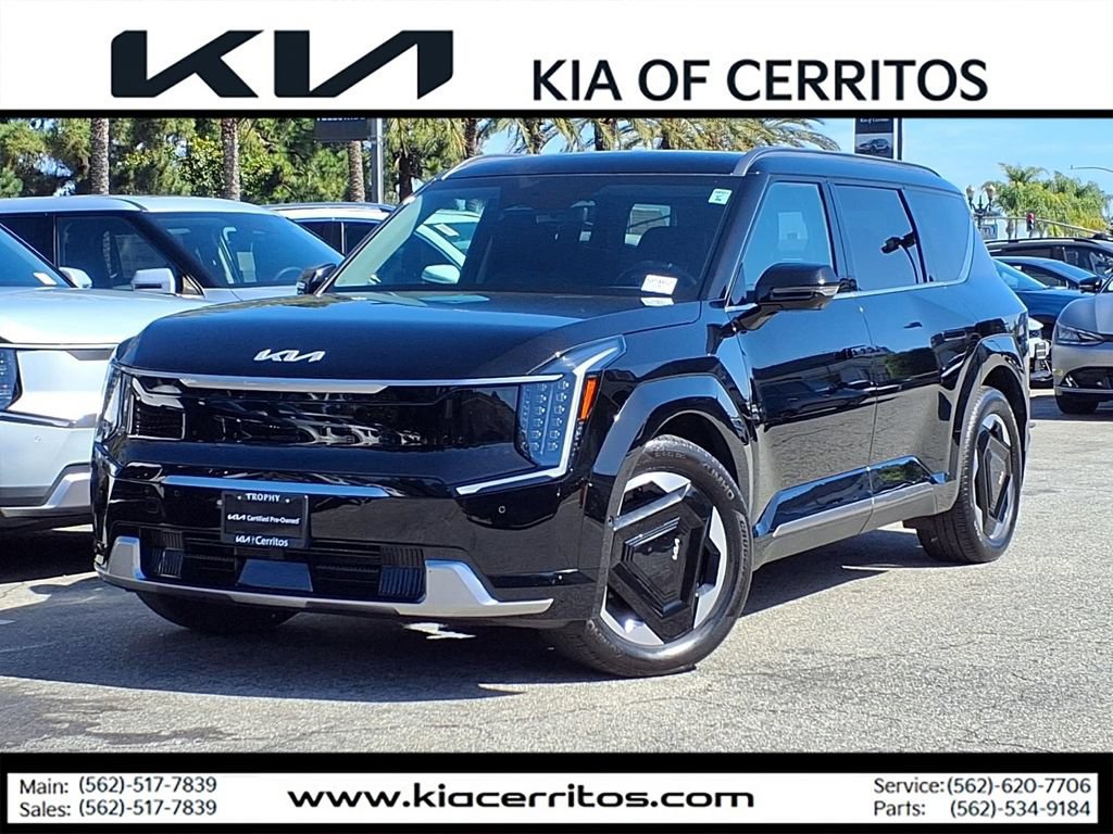 Certified 2024 Kia EV9 Land