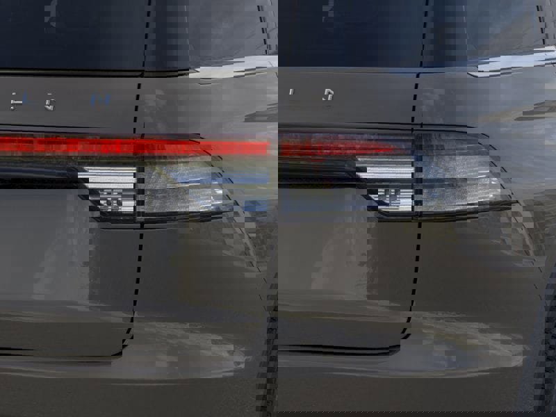 New 2026 Lincoln Aviator Reserve image 21