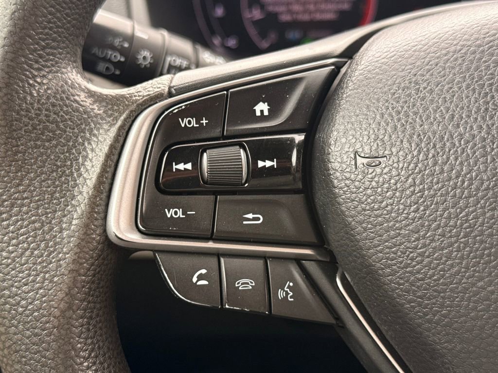 Used 2019 Honda Accord EX image 29