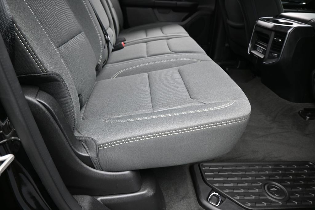Used 2024 RAM 1500 Big Horn RWD image 37