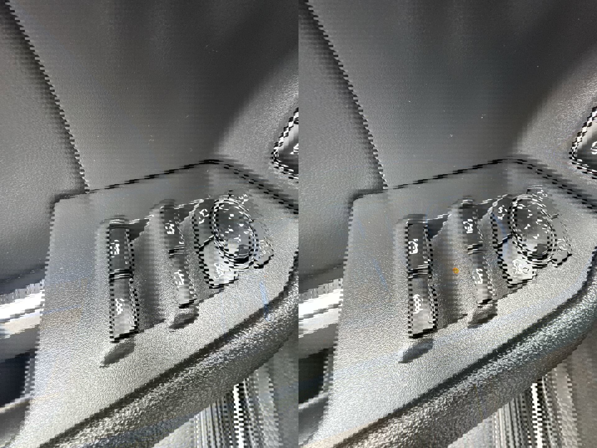 Used 2024 Ford Expedition Max XLT image 13