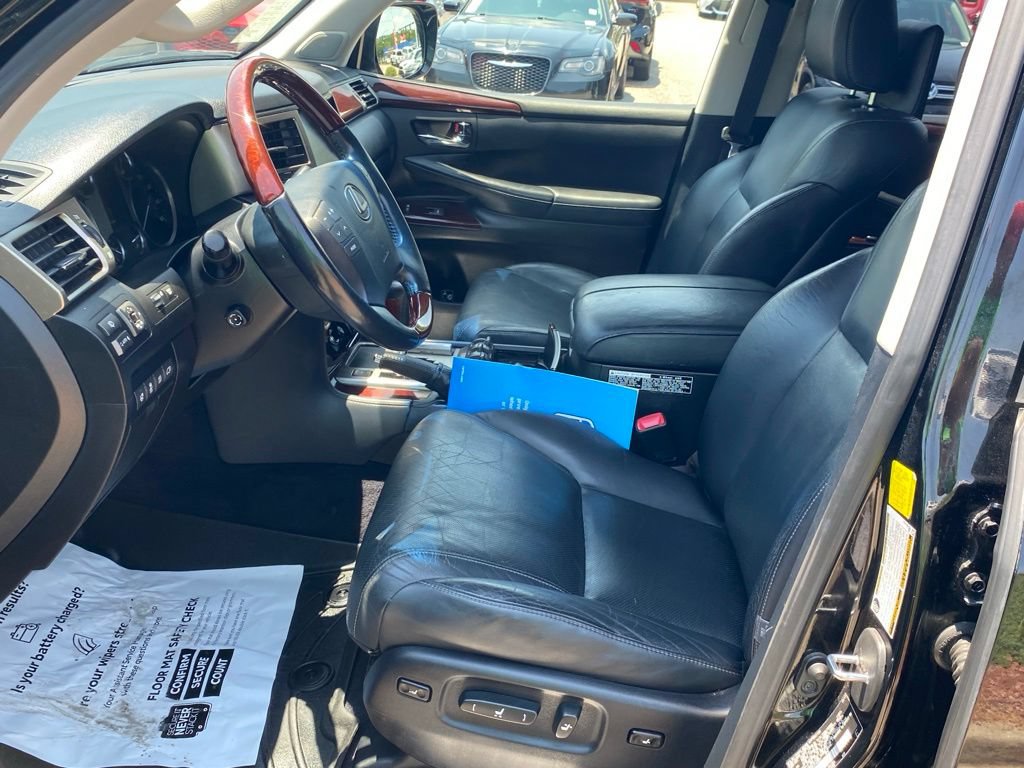 Used 2014 Lexus LX 570 4WD image 5