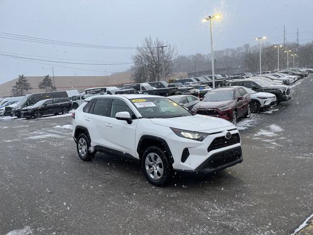 Certified 2022 Toyota RAV4 LE image 6