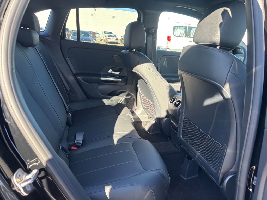 New 2026 Mercedes-Benz GLA 250 4MATIC image 16