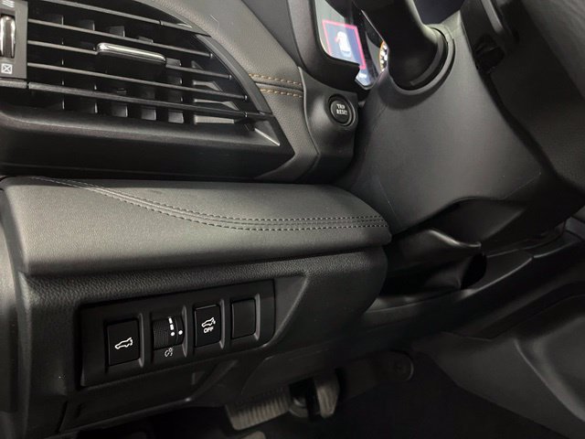 Used 2025 Subaru Outback Wilderness AWD/4WD image 17