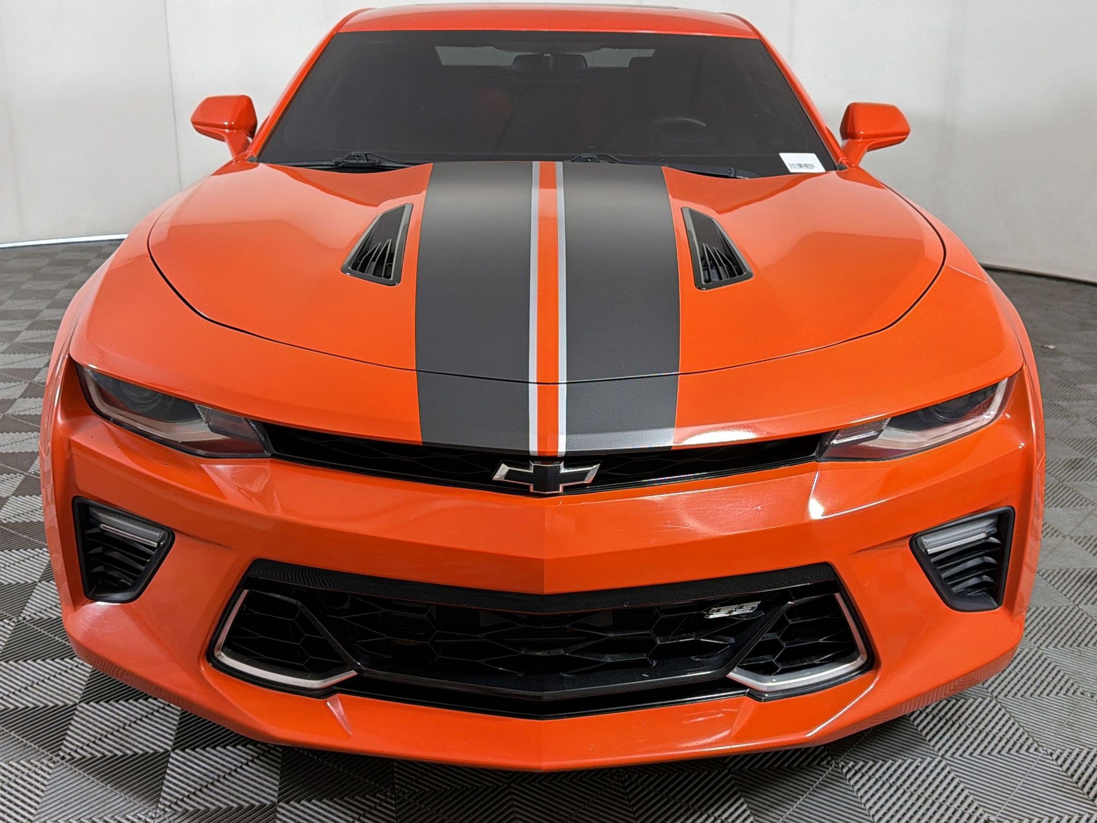 Used 2018 Chevrolet Camaro SS w/ Hot Wheels Edition image 6
