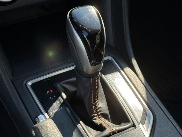 Used 2019 Subaru Crosstrek 2.0i Limited w/ Moonroof Package w/Navigation image 18