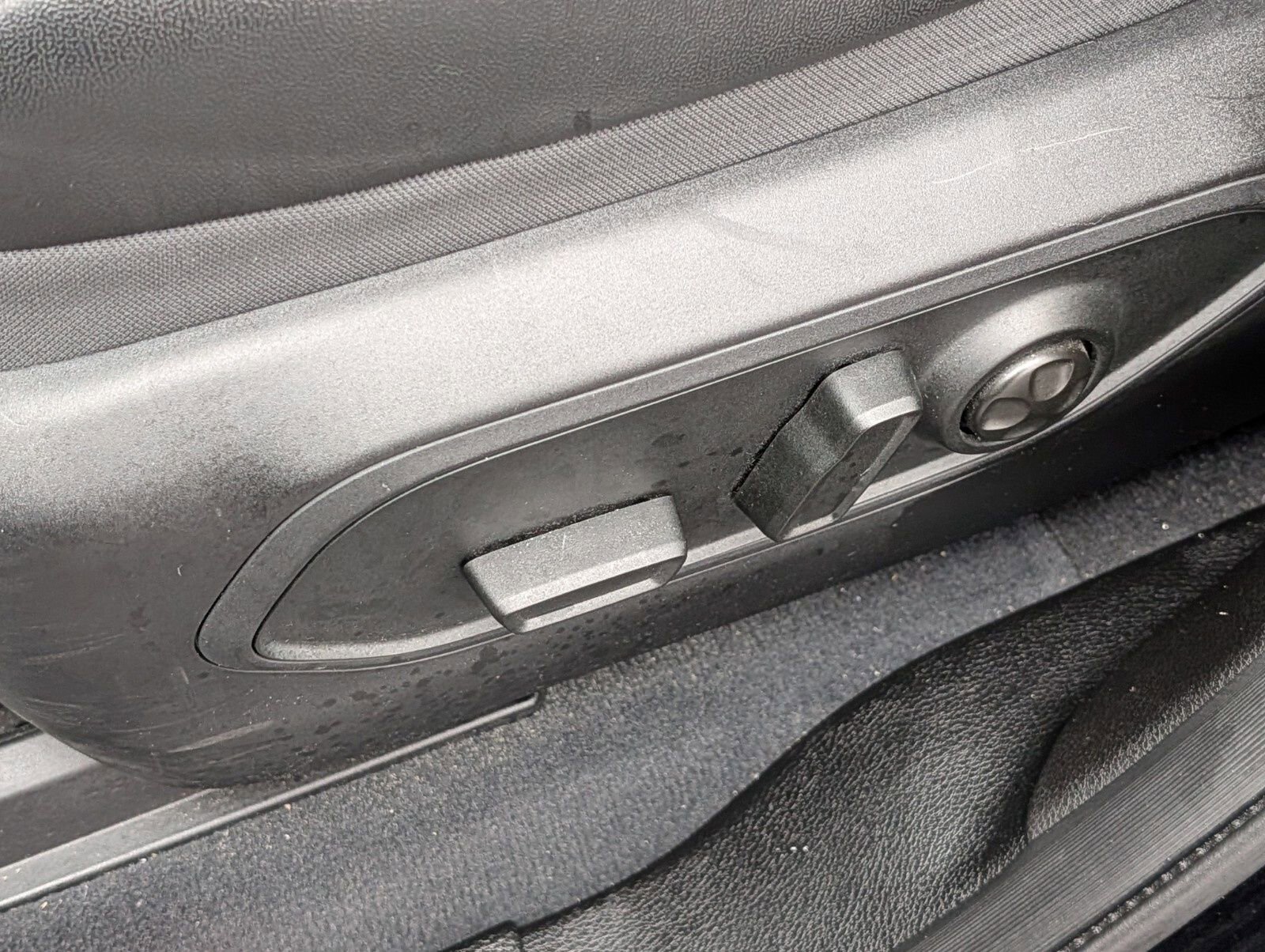 Used 2022 Jeep Grand Cherokee Limited 4xe w/ Luxury Tech Group II image 24