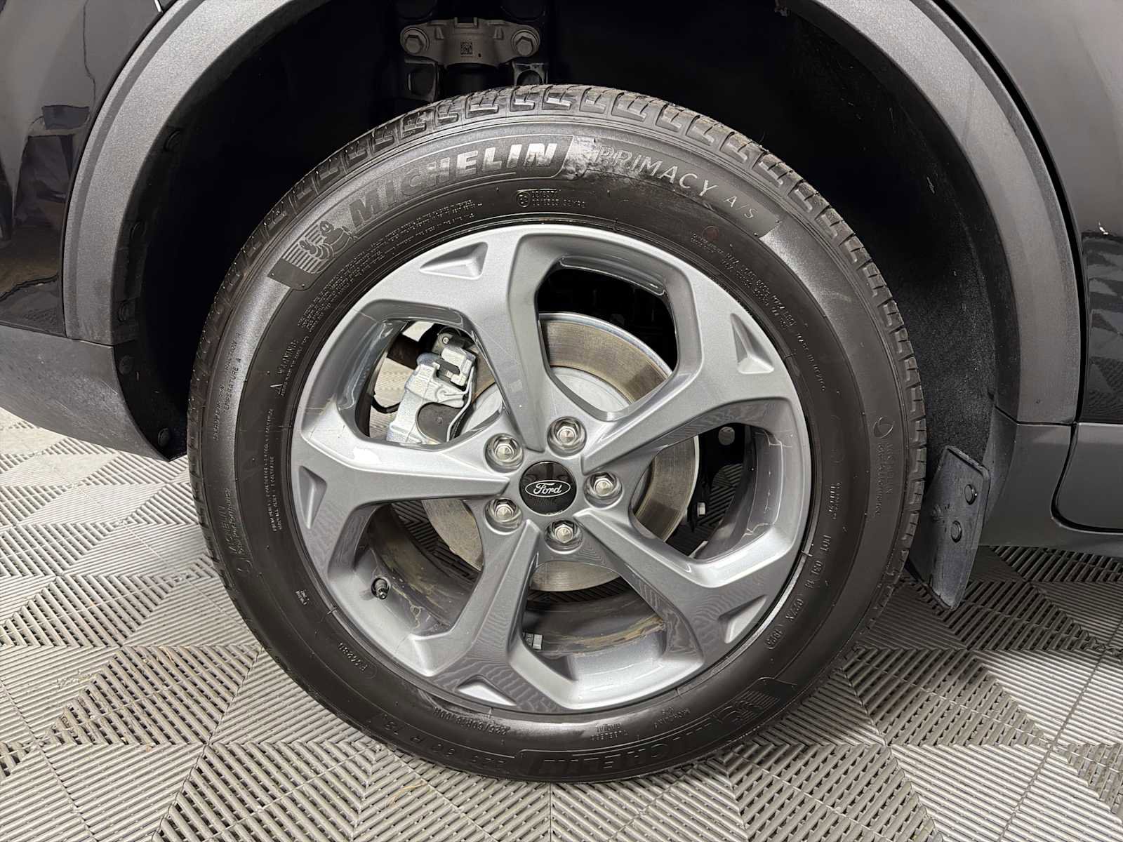 Used 2025 Ford Escape ST-Line image 30