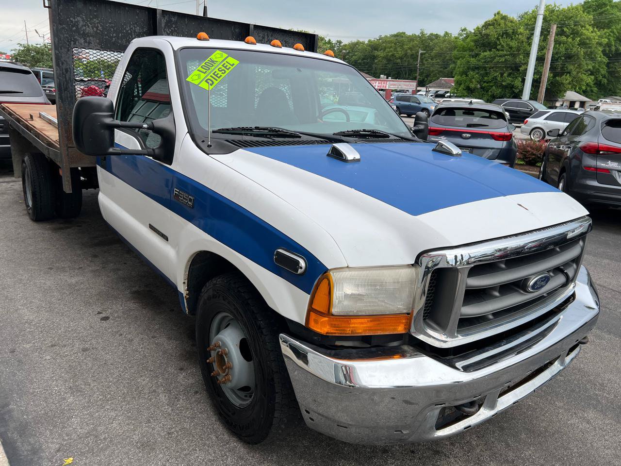 Used 2000 Ford F350 Lariat RWD image 9