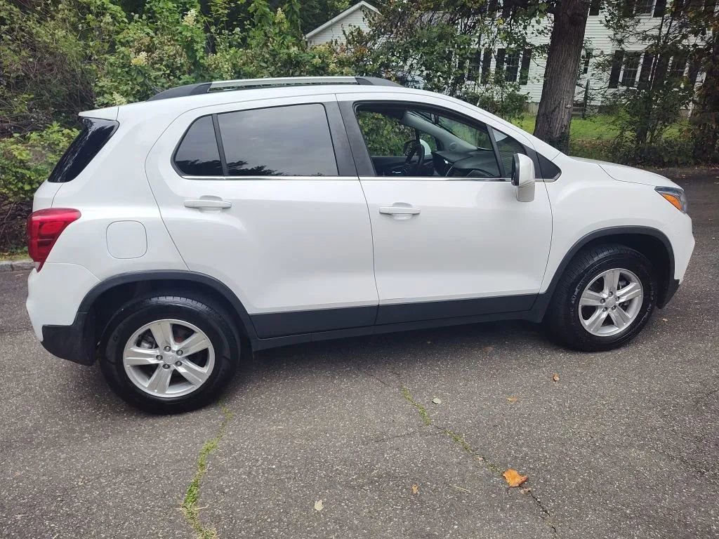 Used 2019 Chevrolet Trax LT image 6