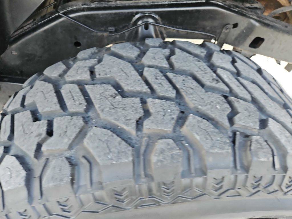 Used 2009 Jeep Wrangler Unlimited X w/ Trailer Tow Group AWD/4WD image 12