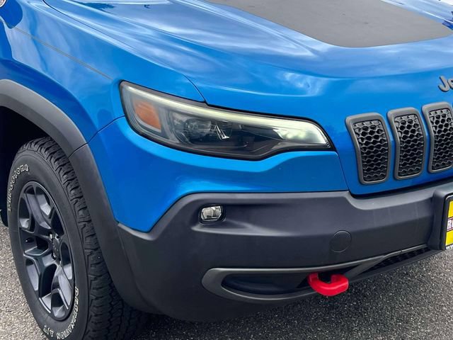 Used 2020 Jeep Cherokee Trailhawk w/ Cold Weather Group AWD/4WD image 8
