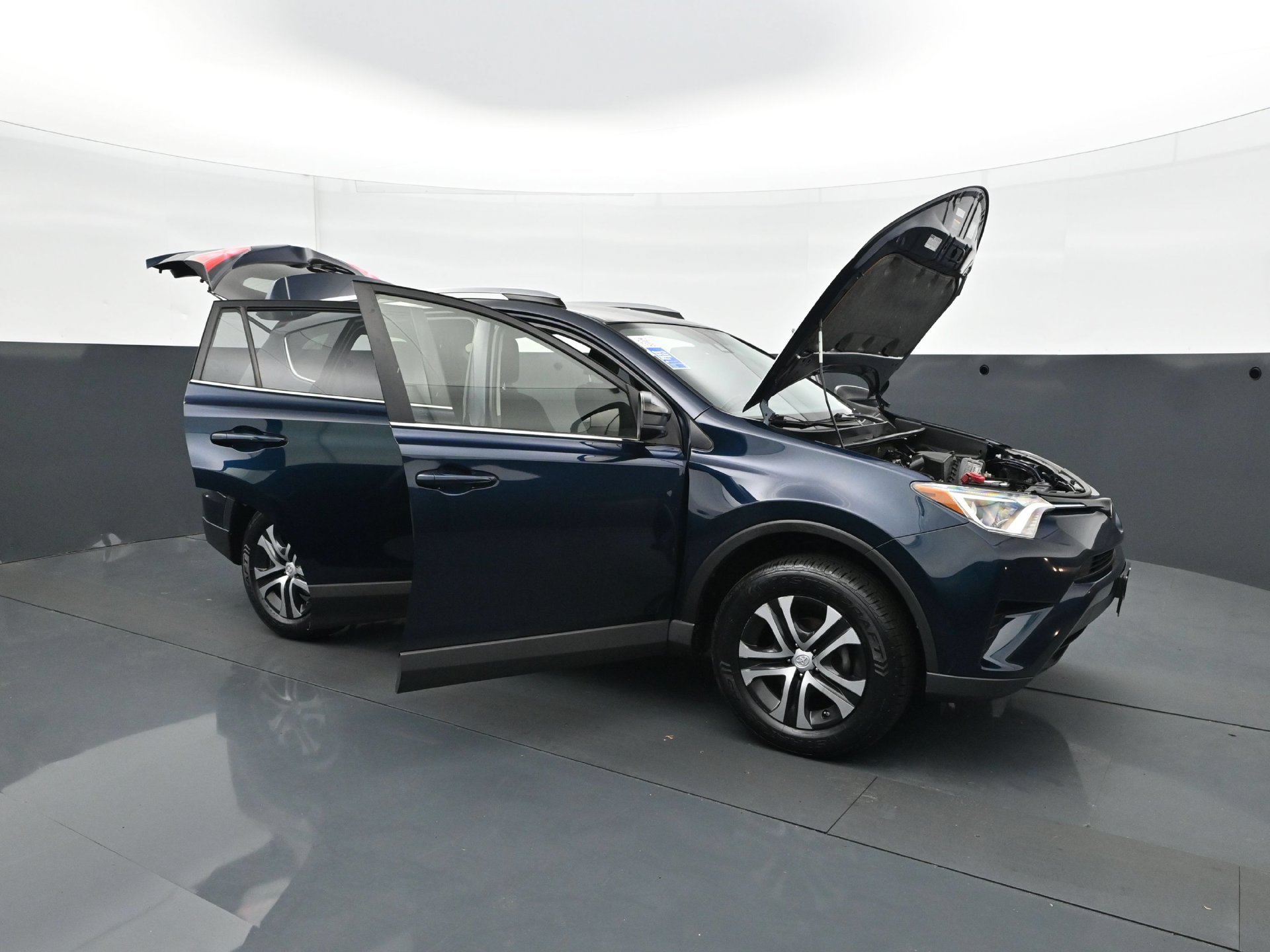 Used 2017 Toyota RAV4 LE w/ All Weather Liner Package FWD image 36