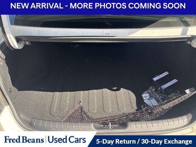 Certified 2025 Hyundai Elantra SEL image 8