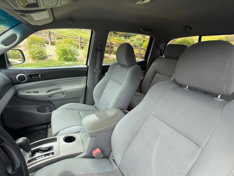 Used 2011 Toyota Tacoma PreRunner w/ TRD Off-Road Pkg RWD image 14