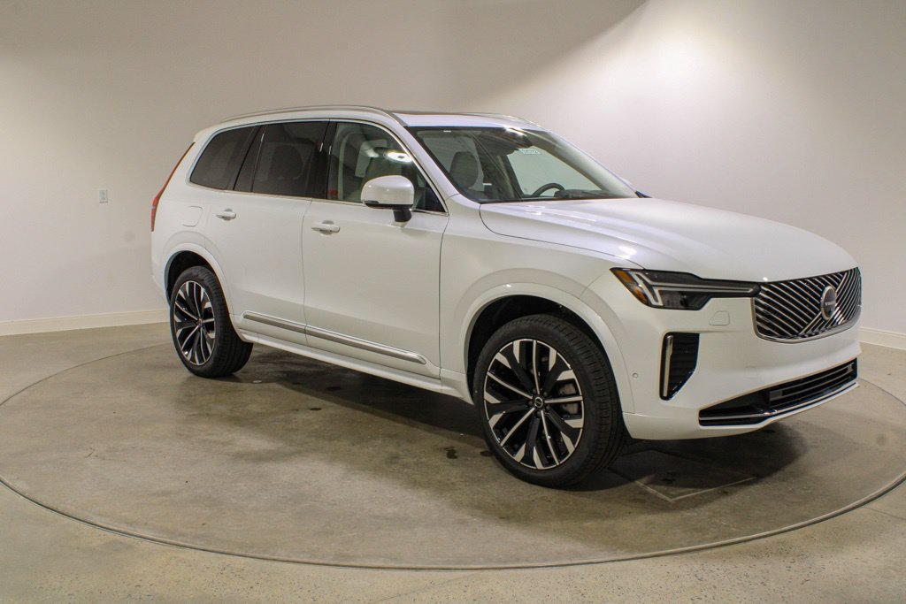 New 2026 Volvo XC90 B6 Ultra w/ Protection Package AWD/4WD image 7