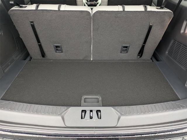 New 2026 Ford Explorer Active image 7