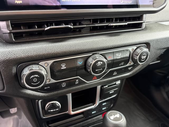 Used 2024 Jeep Wrangler Sport AWD/4WD image 21