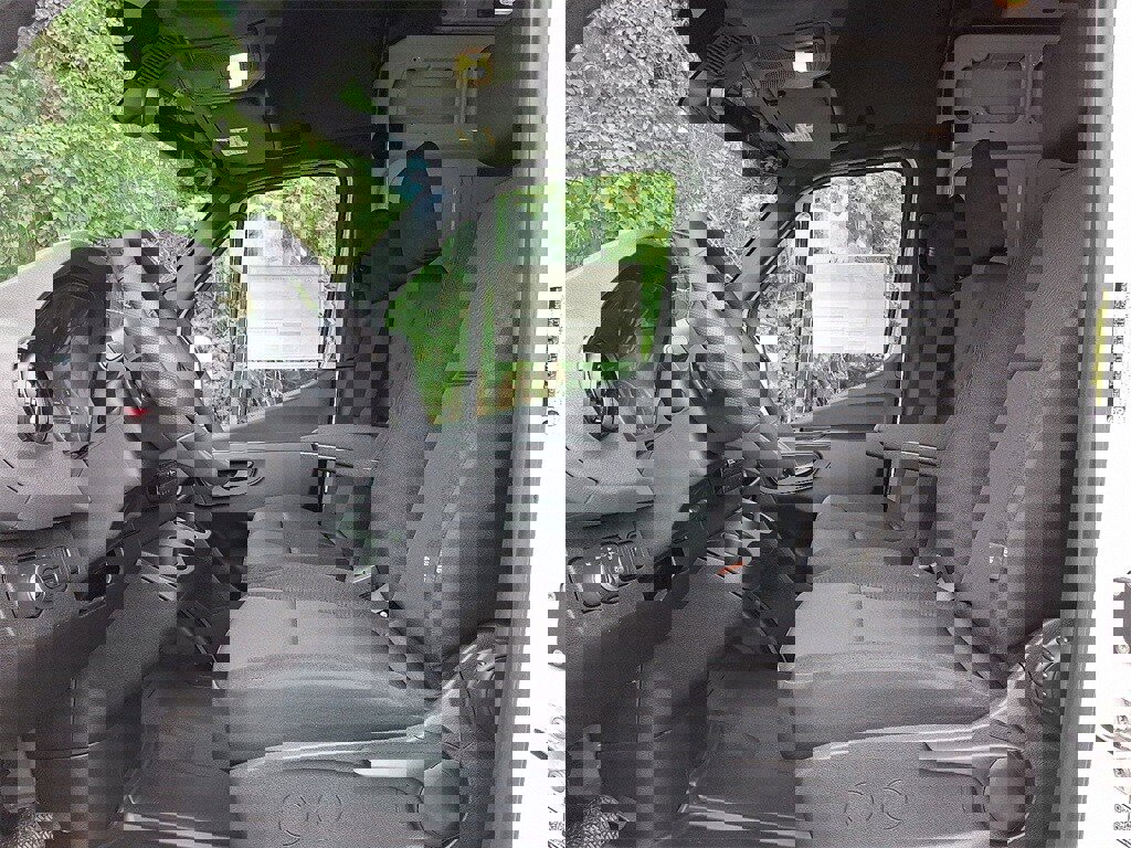 New 2025 Mercedes-Benz Sprinter 2500 image 10