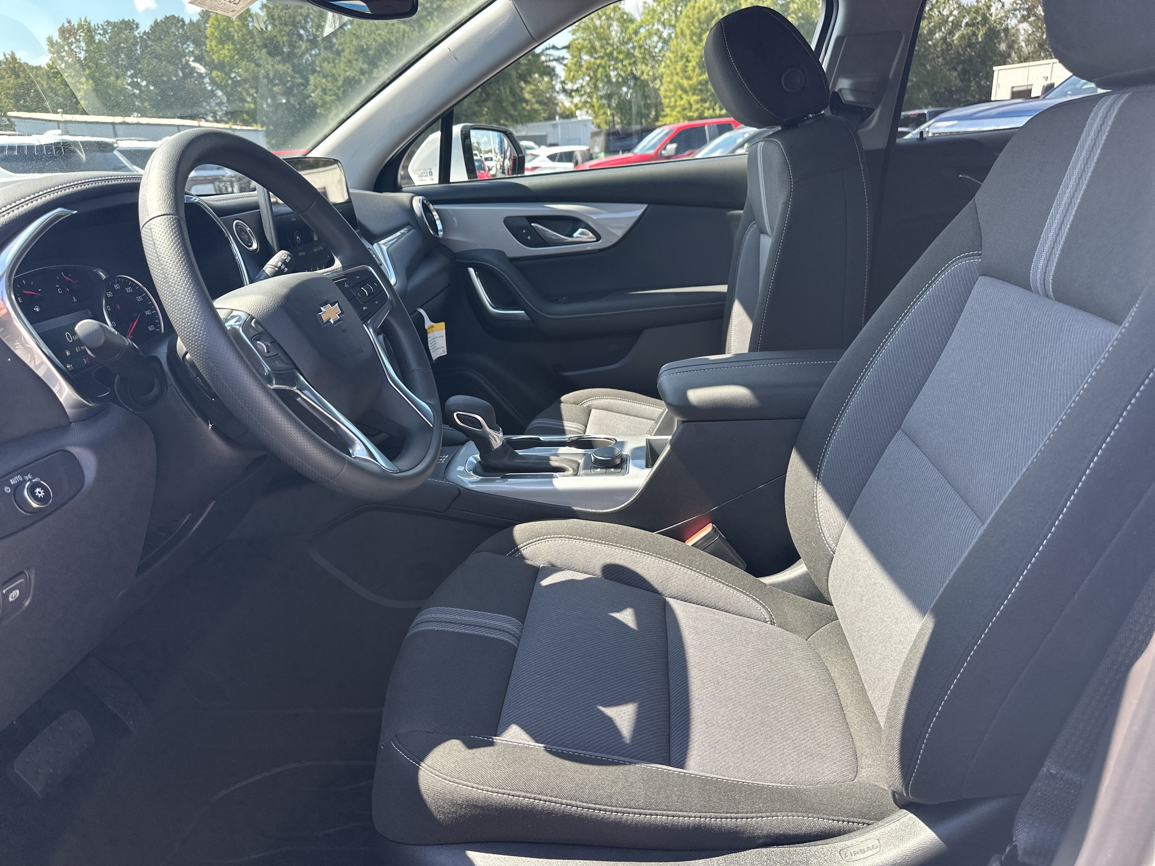New 2026 Chevrolet Blazer LT w/ Convenience Package FWD image 10
