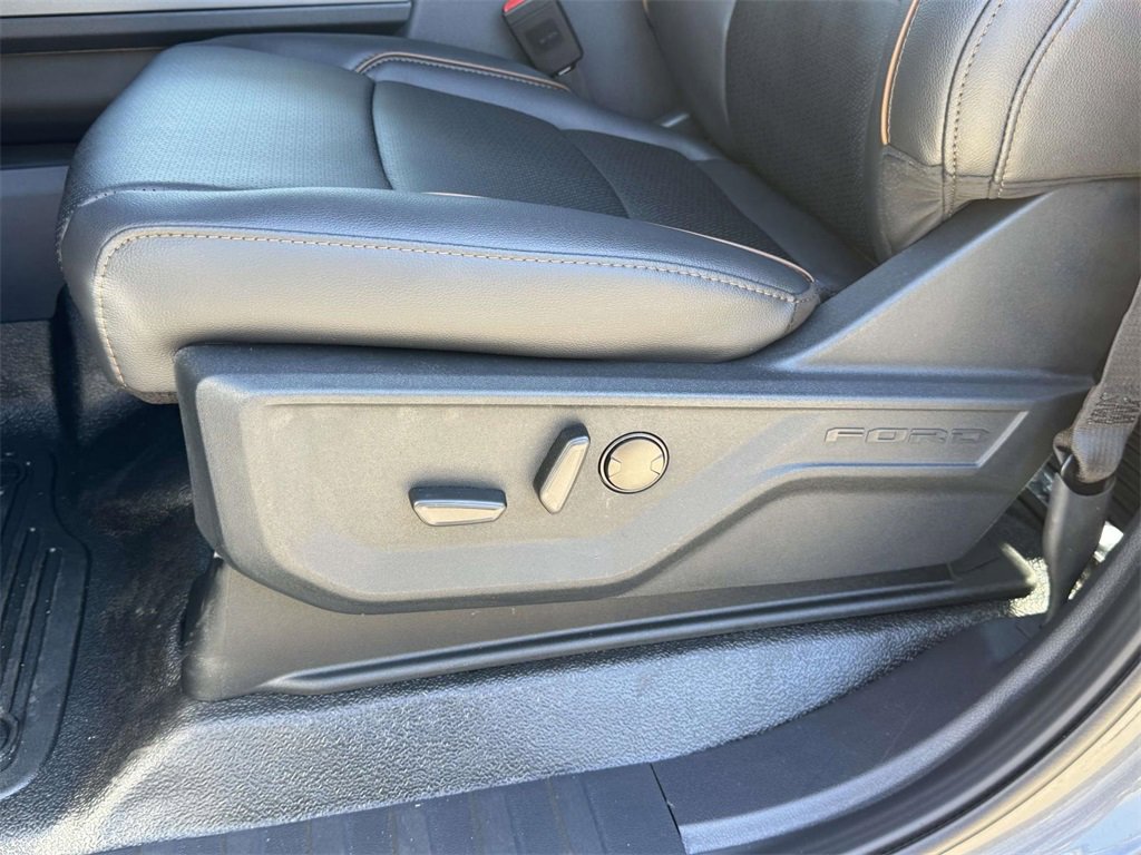 New 2026 Ford F250 Lariat image 19