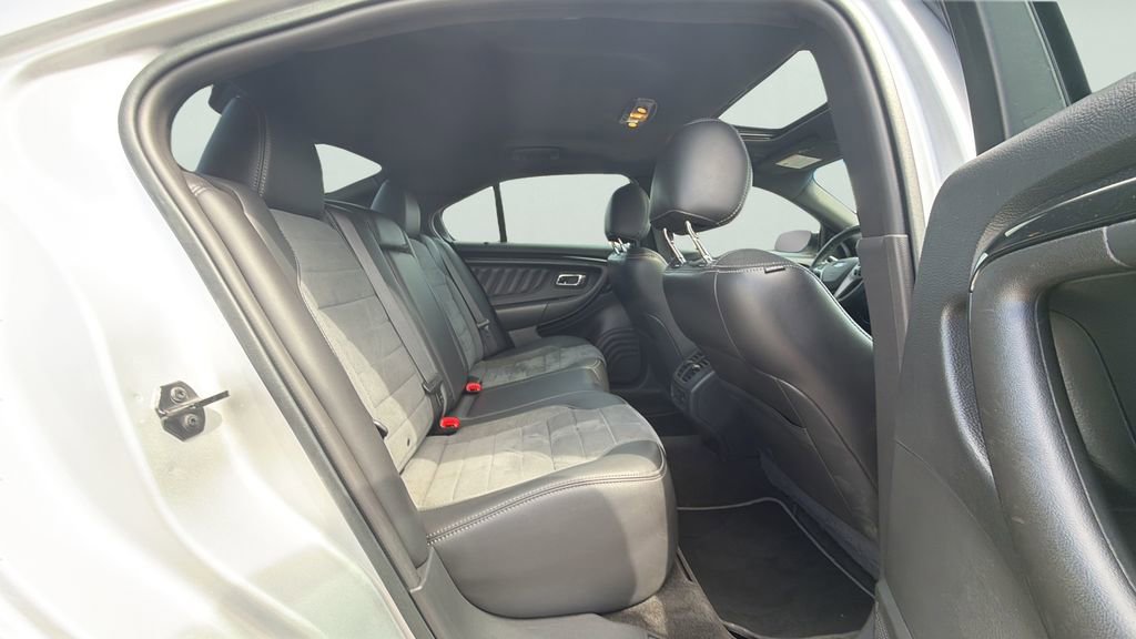Used 2015 Ford Taurus SHO w/ Technology Package AWD/4WD image 12