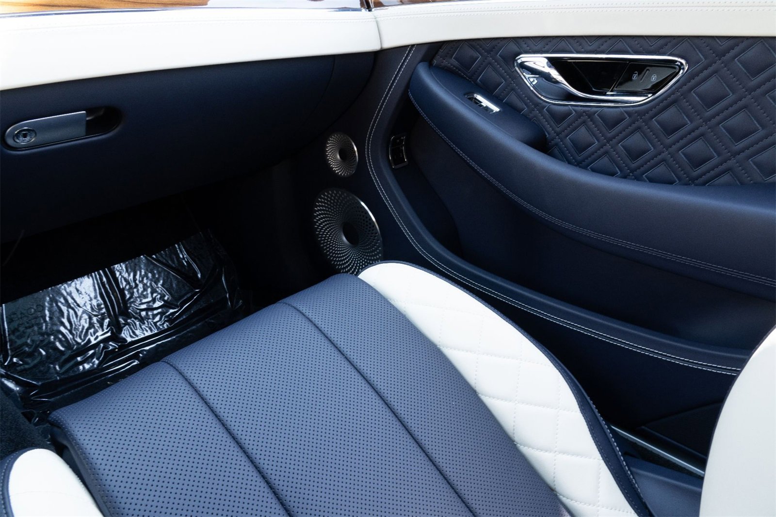 New 2024 Bentley Continental GT S image 24