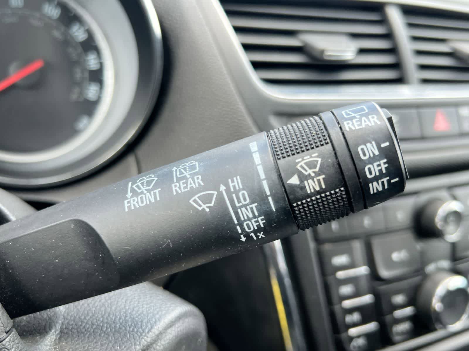 Used 2015 Buick Encore FWD image 25